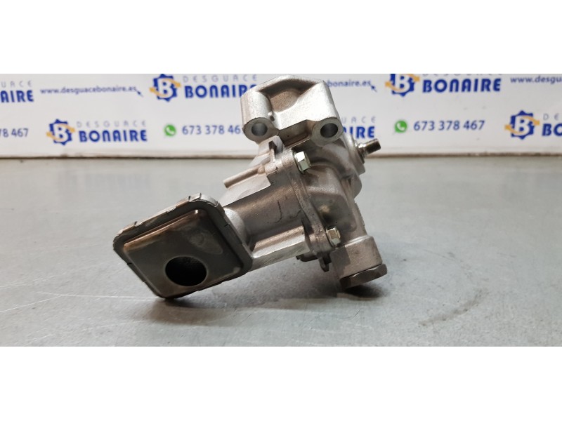 Recambio de bomba aceite para toyota auris touring sports (e18) hybrid active referencia OEM IAM 151000T060  