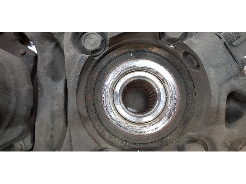 Recambio de mangueta delantera derecha para kia carens ( ) drive referencia OEM IAM 51716A4500  