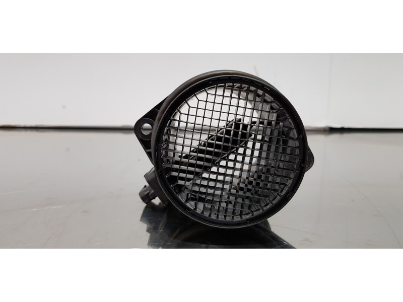 Recambio de caudalimetro para volkswagen t6 transporter furgón referencia OEM IAM 03L906461A  