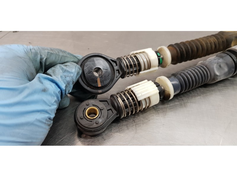 Recambio de varillaje cambio para hyundai tucson tecno sky referencia OEM IAM 43790N7100  