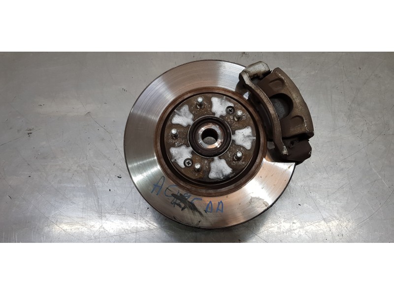 Recambio de mangueta delantera derecha para kia carens ( ) drive referencia OEM IAM 51716A4500  