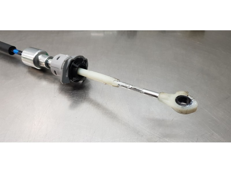 Recambio de varillaje cambio para hyundai tucson tecno sky referencia OEM IAM 43790N7100  