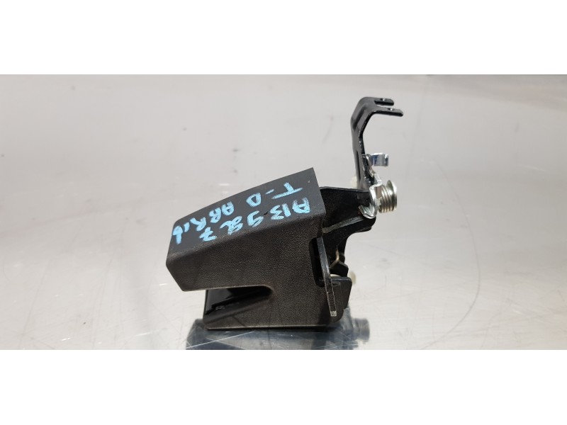 Recambio de cerradura puerta trasera derecha para volkswagen t6 transporter furgón referencia OEM IAM 7E0827162B  