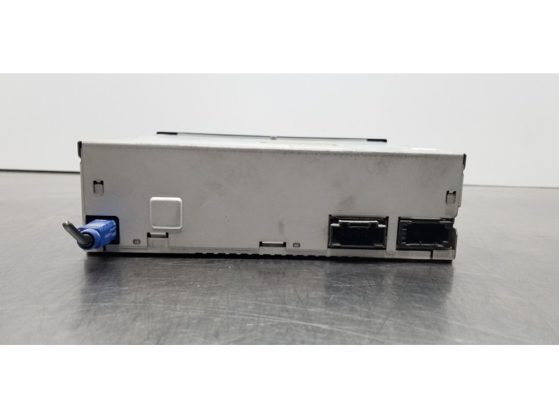 Recambio de sistema navegacion gps para audi a4 ber. (b8) básico referencia OEM IAM 4E0910888PX 4E0910888P 