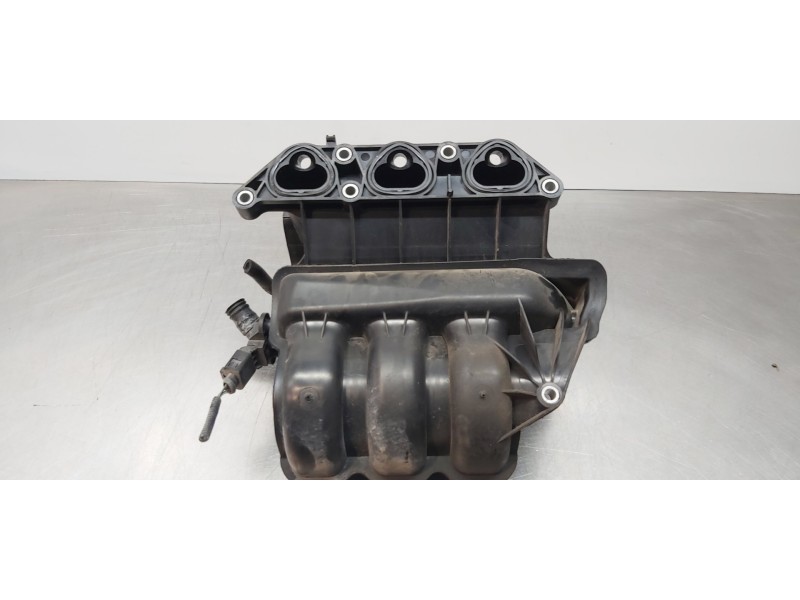 Recambio de colector admision para seat ibiza st (6j8) style referencia OEM IAM 03E129711F  