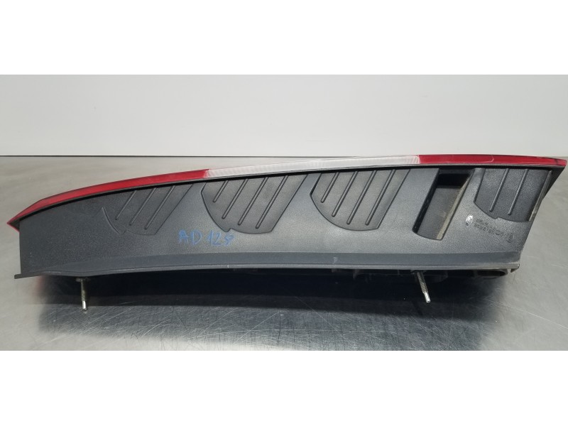 Recambio de piloto trasero derecho para ford c-max (cb3) ambiente referencia OEM IAM 1619507 7M5113404AK 