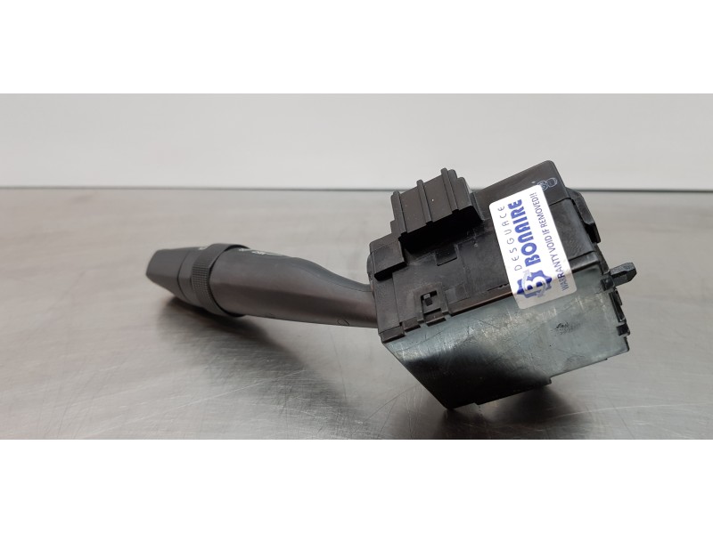 Recambio de mando limpia para suzuki sx4 glx referencia OEM IAM 3731068L20  