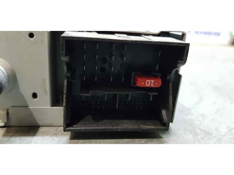 Recambio de sistema audio / radio cd para citroen c-elysée seduction referencia OEM IAM 98041965ZD   Recambio de sistema audio / radio cd para citroen c-elysée seduction referencia OEM IAM 98041965ZD