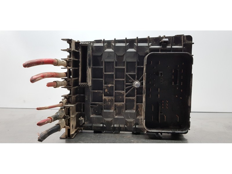 Recambio de caja reles / fusibles para audi a3 sportback (8p) 2.0 tdi attraction referencia OEM IAM 1K0937125A  