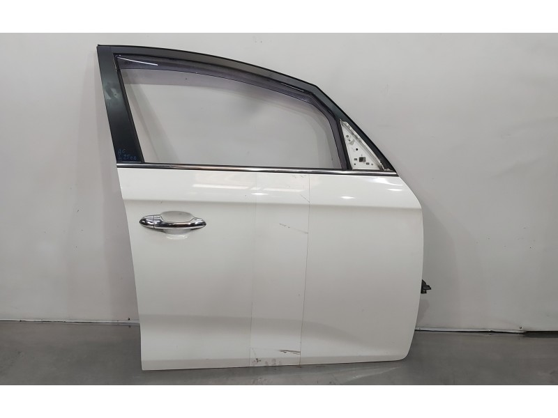 Recambio de puerta delantera derecha para kia carens ( ) drive referencia OEM IAM 76004A4000  