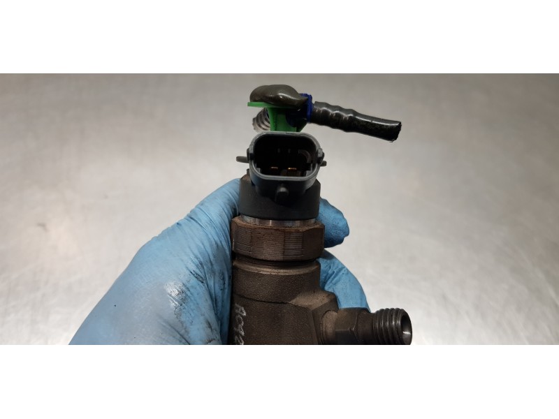 Recambio de inyector para peugeot 308 sw active referencia OEM IAM 0445110566   Recambio de inyector para peugeot 308 sw active referencia OEM IAM 0445110566