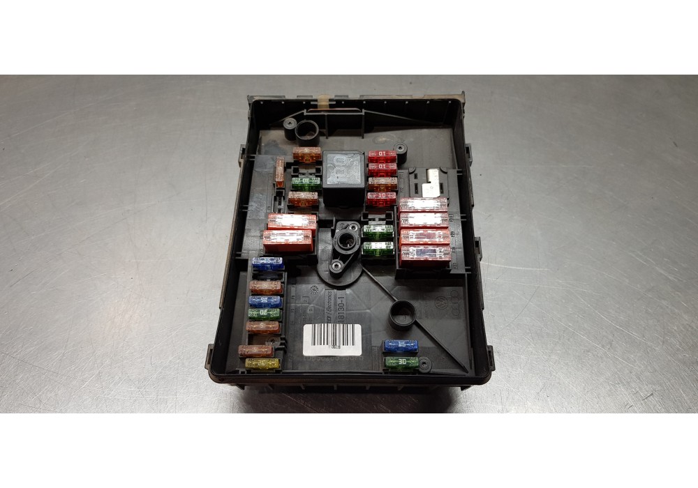Recambio de caja reles / fusibles para audi a3 sportback (8p) 2.0 tdi attraction referencia OEM IAM 1K0937125A  