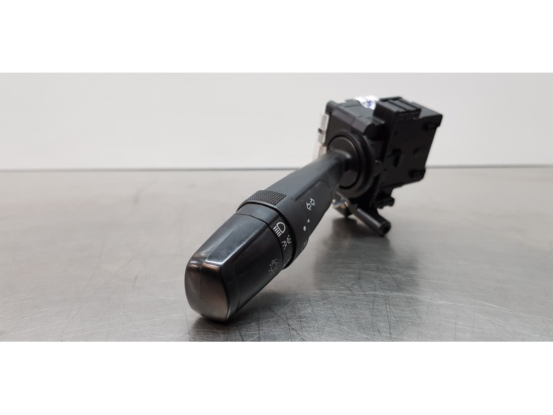 Recambio de mando luces para suzuki sx4 glx referencia OEM IAM 3721061M60  