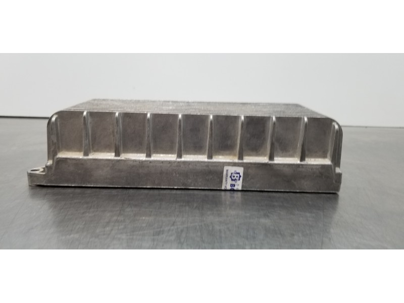 Recambio de amplificador de audio para audi a4 ber. (b8) básico referencia OEM IAM 8T0035223AE   Recambio de amplificador de audio para audi a4 ber. (b8) básico referencia OEM IAM 8T0035223AE