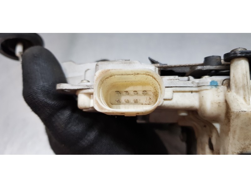 Recambio de cerradura puerta trasera derecha para audi a3 sportback (8p) 2.0 tdi attraction referencia OEM IAM 4F0839016  