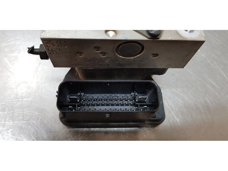 Recambio de abs para kia carens ( ) concept referencia OEM IAM 58910A4610  