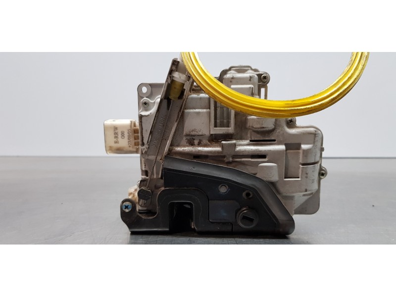 Recambio de cerradura puerta trasera derecha para audi a6 berlina (4f2) 2.0 tdi referencia OEM IAM 4F0839016   Recambio de cerradura puerta trasera derecha para audi a6 berlina (4f2) 2.0 tdi referencia OEM IAM 4F0839016