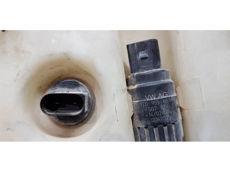 Recambio de deposito limpia para audi a3 sportback (8p) 2.0 tdi attraction referencia OEM IAM 1K0955453S  