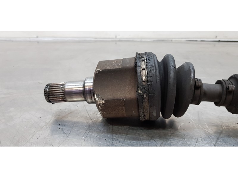 Recambio de transmision delantera izquierda para kia carens ( ) drive referencia OEM IAM 49500A4420  