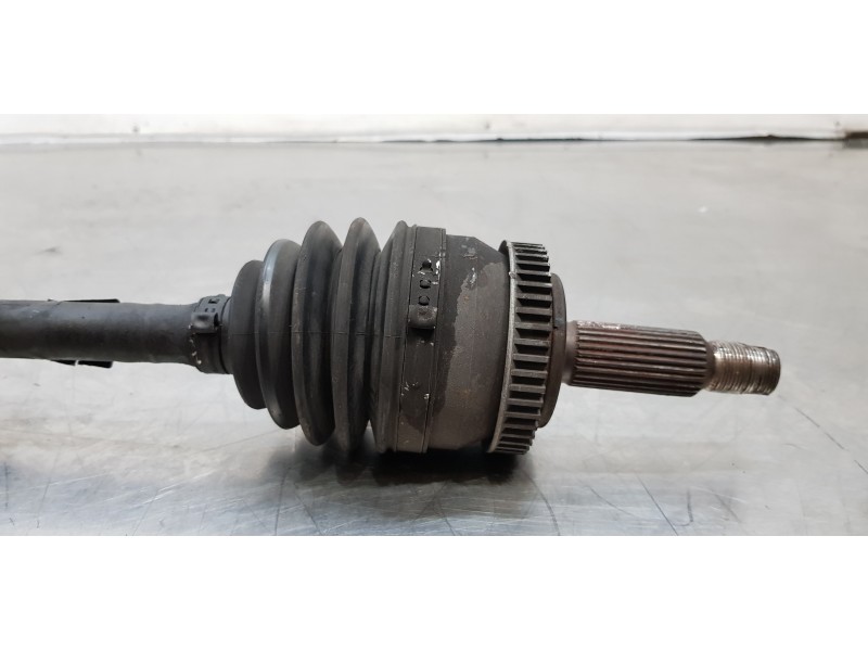 Recambio de transmision delantera izquierda para kia carens ( ) drive referencia OEM IAM 49500A4420  