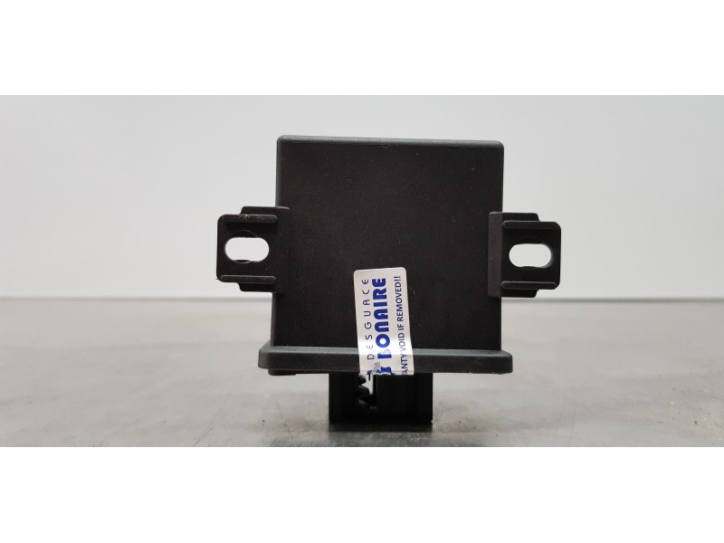 Recambio de modulo electronico para mercedes clase cls (w219) 350 (219.356) referencia OEM IAM A2118703126  