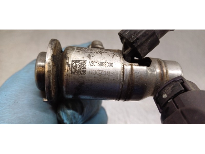 Recambio de inyector para renault scenic iv grand zen referencia OEM IAM 208997976R  