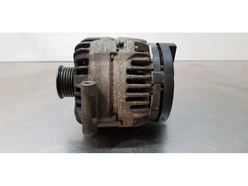 Recambio de alternador para bmw mini (r50,r53) cooper referencia OEM IAM 7523897  
