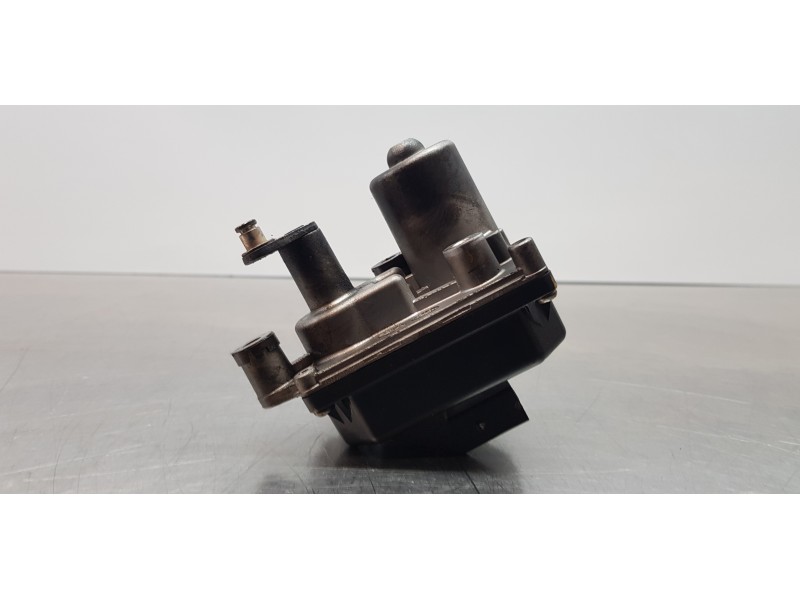 Recambio de modulo electronico para kia carens ( ) basic referencia OEM IAM 282352A610  