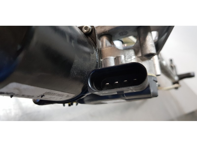 Recambio de motor limpia delantero para volvo xc60 r design awd referencia OEM IAM W000081891  