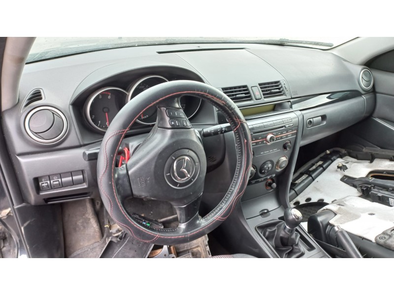 mazda 3 berlina (bk) del año 2004