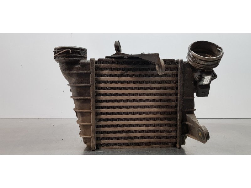 Recambio de intercooler para seat ibiza (6l1) formula racing (d) referencia OEM IAM 6Q0145804E  