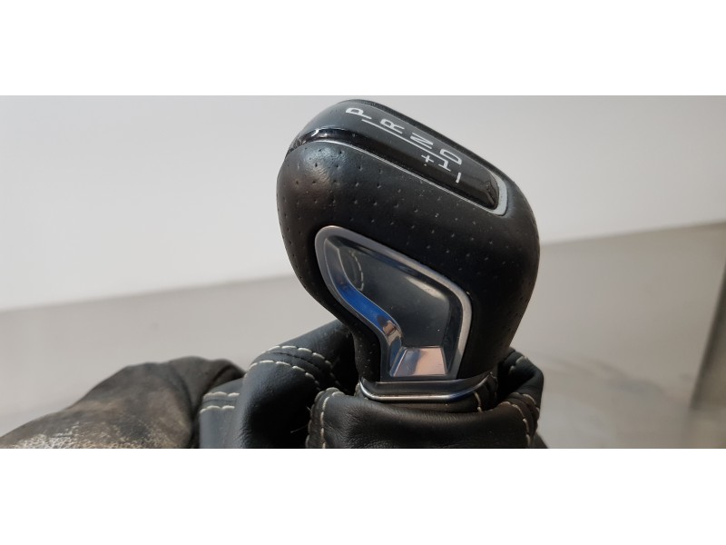 Recambio de palanca cambio para volvo xc60 r design awd referencia OEM IAM P32240021  