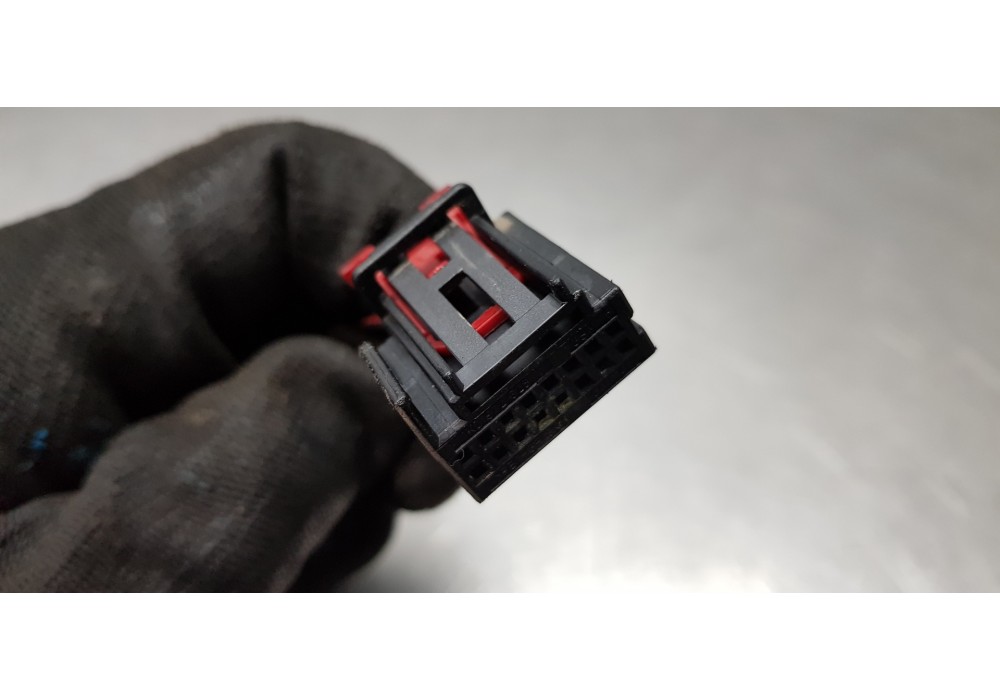 Recambio de retrovisor izquierdo para audi a3 sportback (8p) 2.0 tdi attraction referencia OEM IAM 8P1858531K01C  