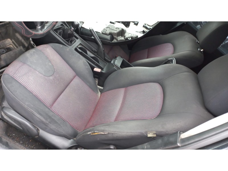 mazda 3 berlina (bk) del año 2004