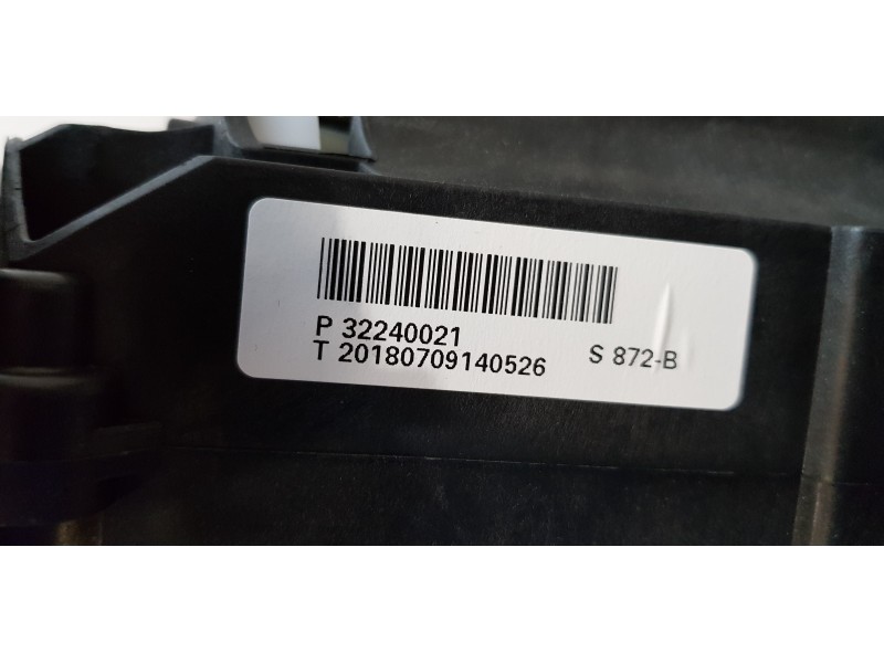 Recambio de palanca cambio para volvo xc60 r design awd referencia OEM IAM P32240021  