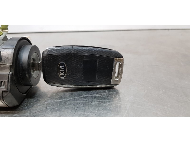 Recambio de antirrobo para kia carens ( ) concept referencia OEM IAM 49A6101110  