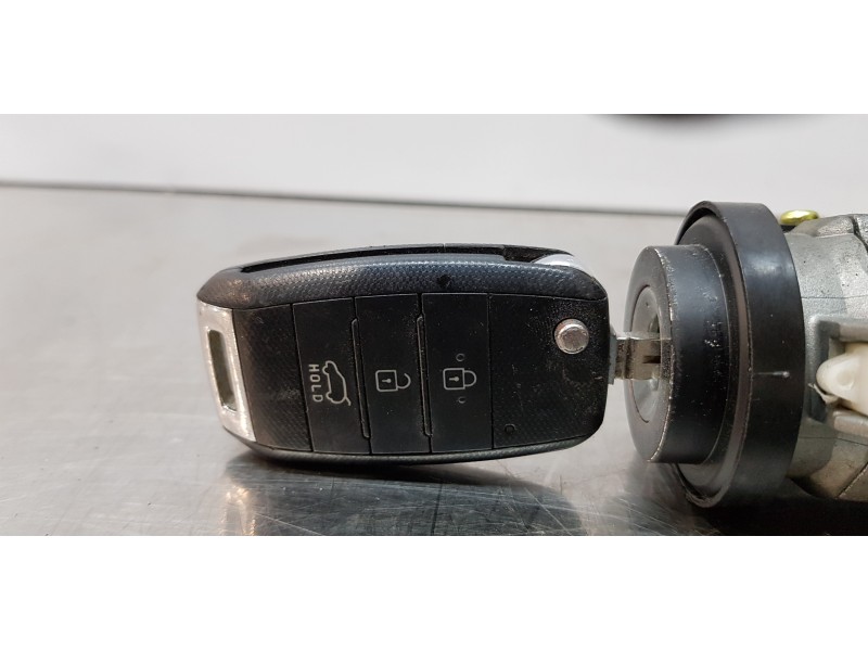 Recambio de antirrobo para kia carens ( ) concept referencia OEM IAM 49A6101110  