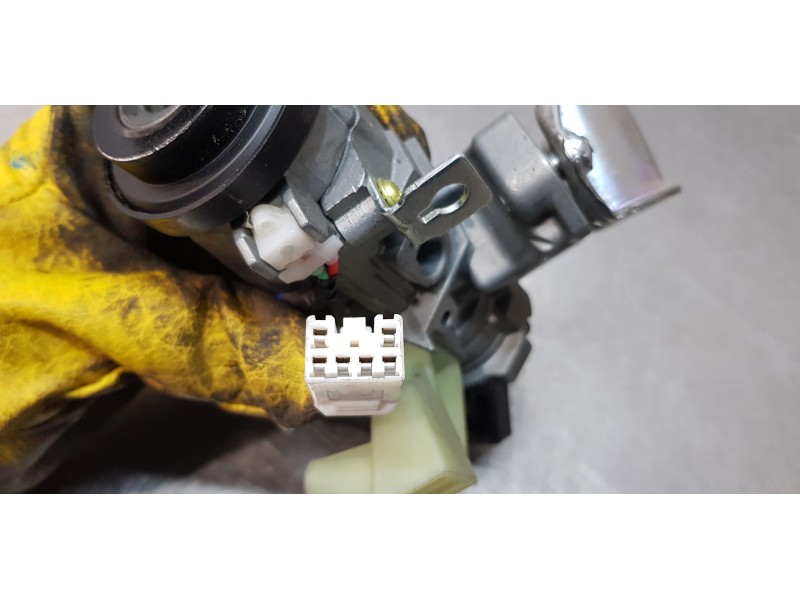 Recambio de antirrobo para kia carens ( ) concept referencia OEM IAM 49A6101110  