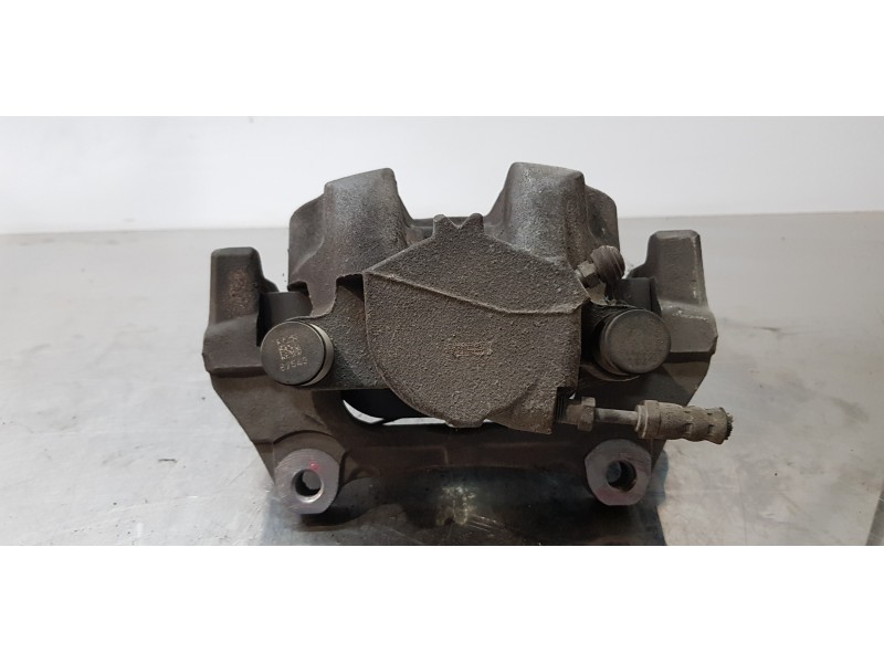 Recambio de pinza freno delantera derecha para volvo xc60 r design awd referencia OEM IAM 31471664  