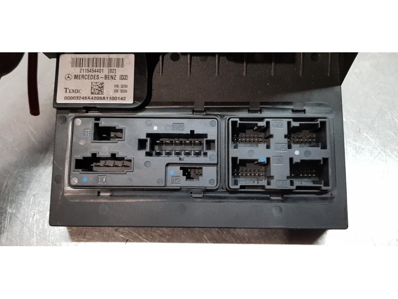 Recambio de caja reles / fusibles para mercedes clase cls (w219) 350 (219.356) referencia OEM IAM 2115454401  