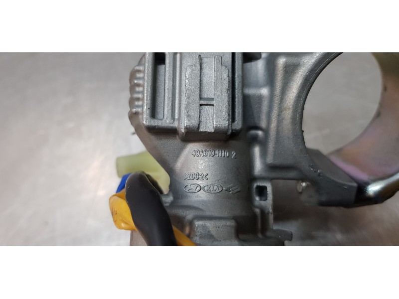 Recambio de antirrobo para kia carens ( ) concept referencia OEM IAM 49A6101110  