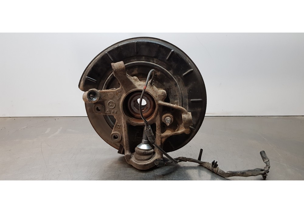 Recambio de mangueta trasera derecha para mercedes clase m (w164) 320 cdi 4m edition 10 referencia OEM IAM A1643501408  