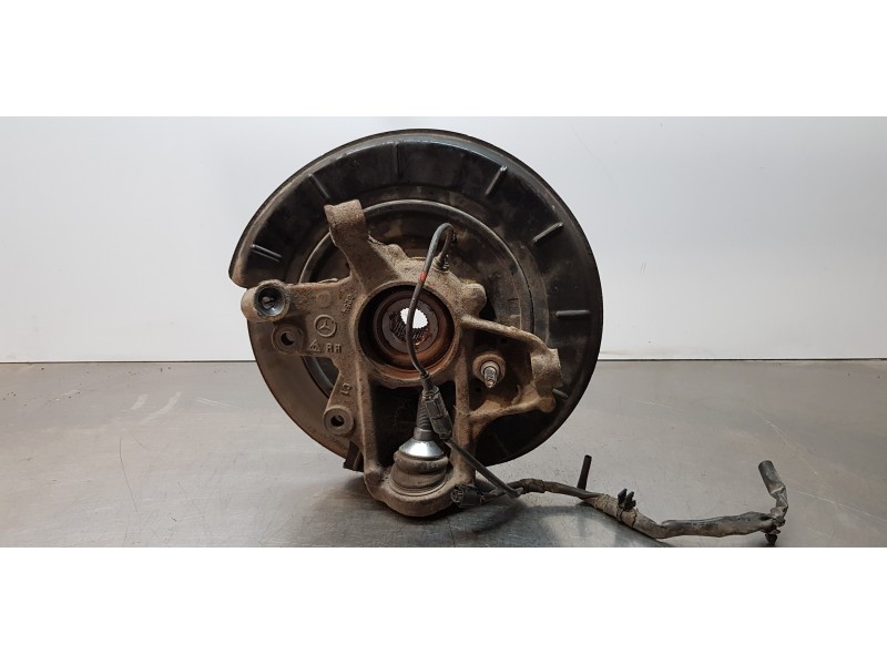 Recambio de mangueta trasera derecha para mercedes clase m (w164) 320 cdi 4m edition 10 referencia OEM IAM A1643501408  