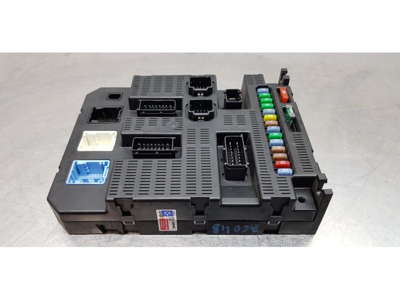 Recambio de caja reles / fusibles para citroen c3 1.1 furio referencia OEM IAM 9659285380  