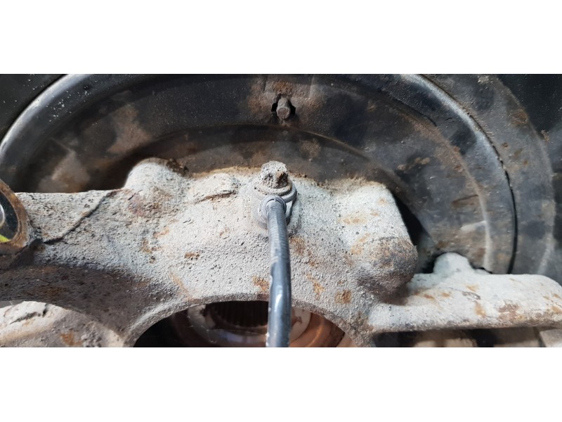 Recambio de mangueta trasera derecha para mercedes clase m (w164) 320 cdi 4m edition 10 referencia OEM IAM A1643501408  