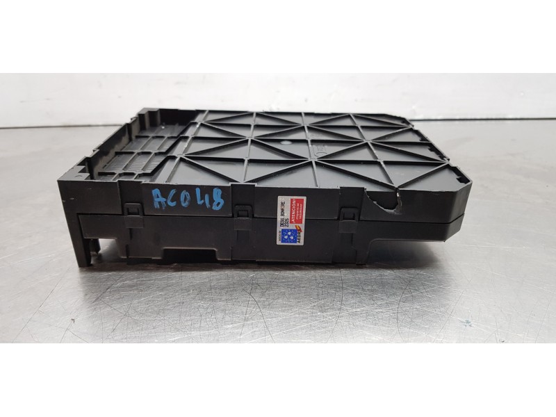 Recambio de caja reles / fusibles para citroen c3 1.1 furio referencia OEM IAM 9659285380  
