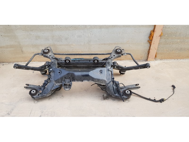 Recambio de puente trasero para volvo xc60 r design awd referencia OEM IAM 32221609  