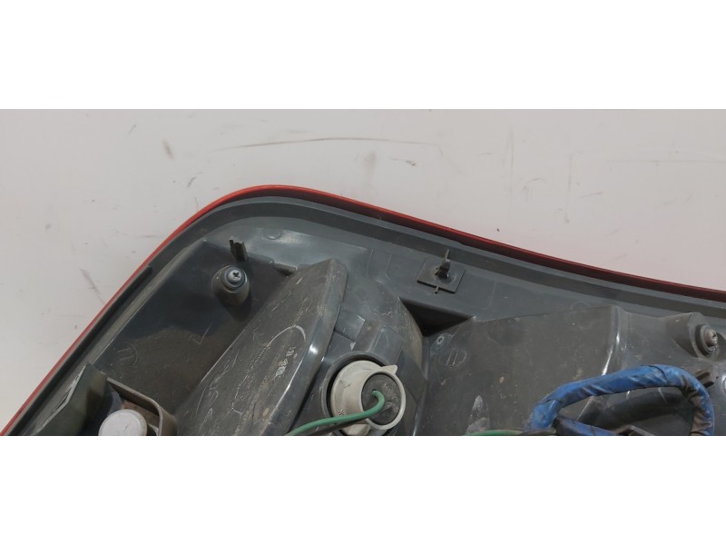 Recambio de piloto trasero derecho para nissan murano (z50) básico referencia OEM IAM 26554CB000   Recambio de piloto trasero derecho para nissan murano (z50) básico referencia OEM IAM 26554CB000