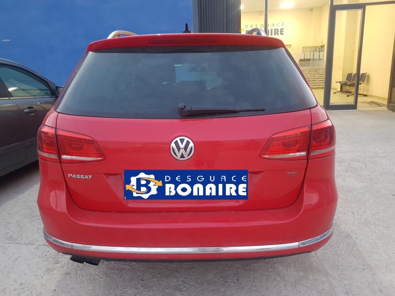 volkswagen passat variant (365) del año 2011