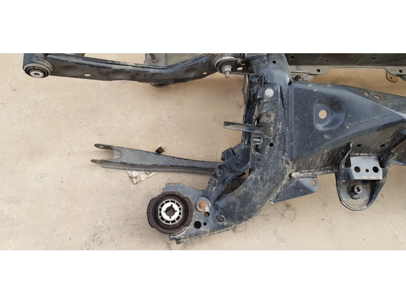 Recambio de puente trasero para volvo xc60 r design awd referencia OEM IAM 32221609  